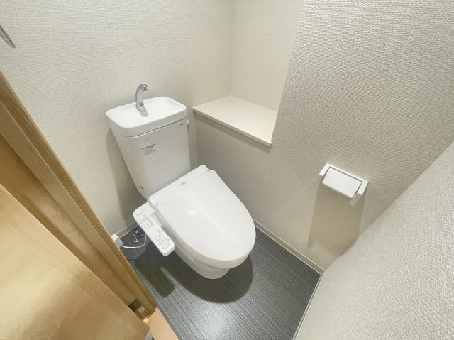 大阪市東淀川区淡路３丁目のマンション