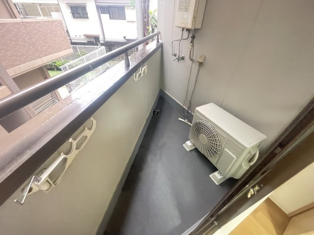 大阪市東淀川区淡路３丁目のマンション