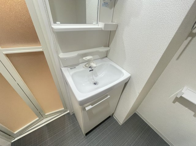 大阪市東淀川区淡路３丁目のマンション