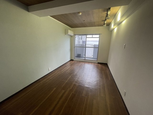 シャンボール第３新大阪