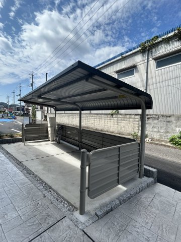 【その他共用部分】 | リヴェール | 駐輪場です