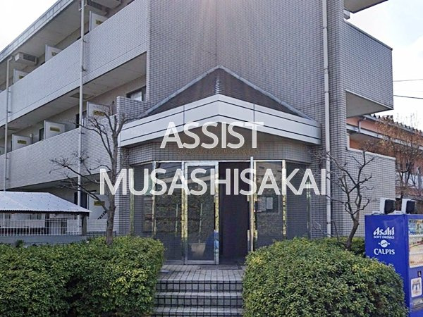 ＪＬＢグランエクリュ武蔵小金井のエントランス