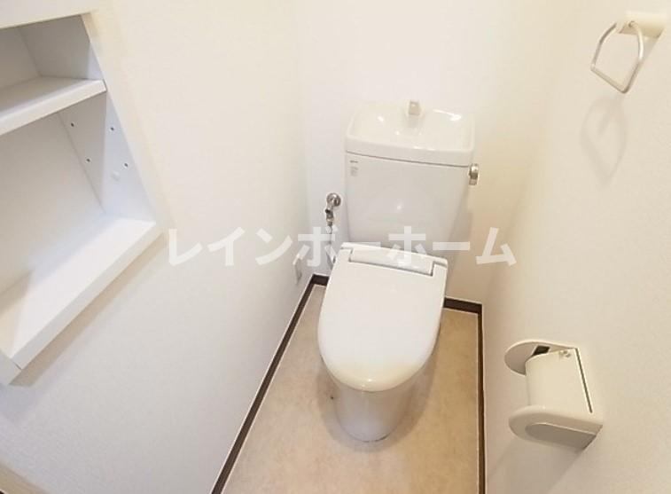 特典：仲介手数料が無料です!!のトイレ|落ち着いた色調のトイレです