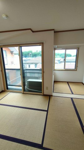 府中市武蔵台１丁目の賃貸マンションの和室
