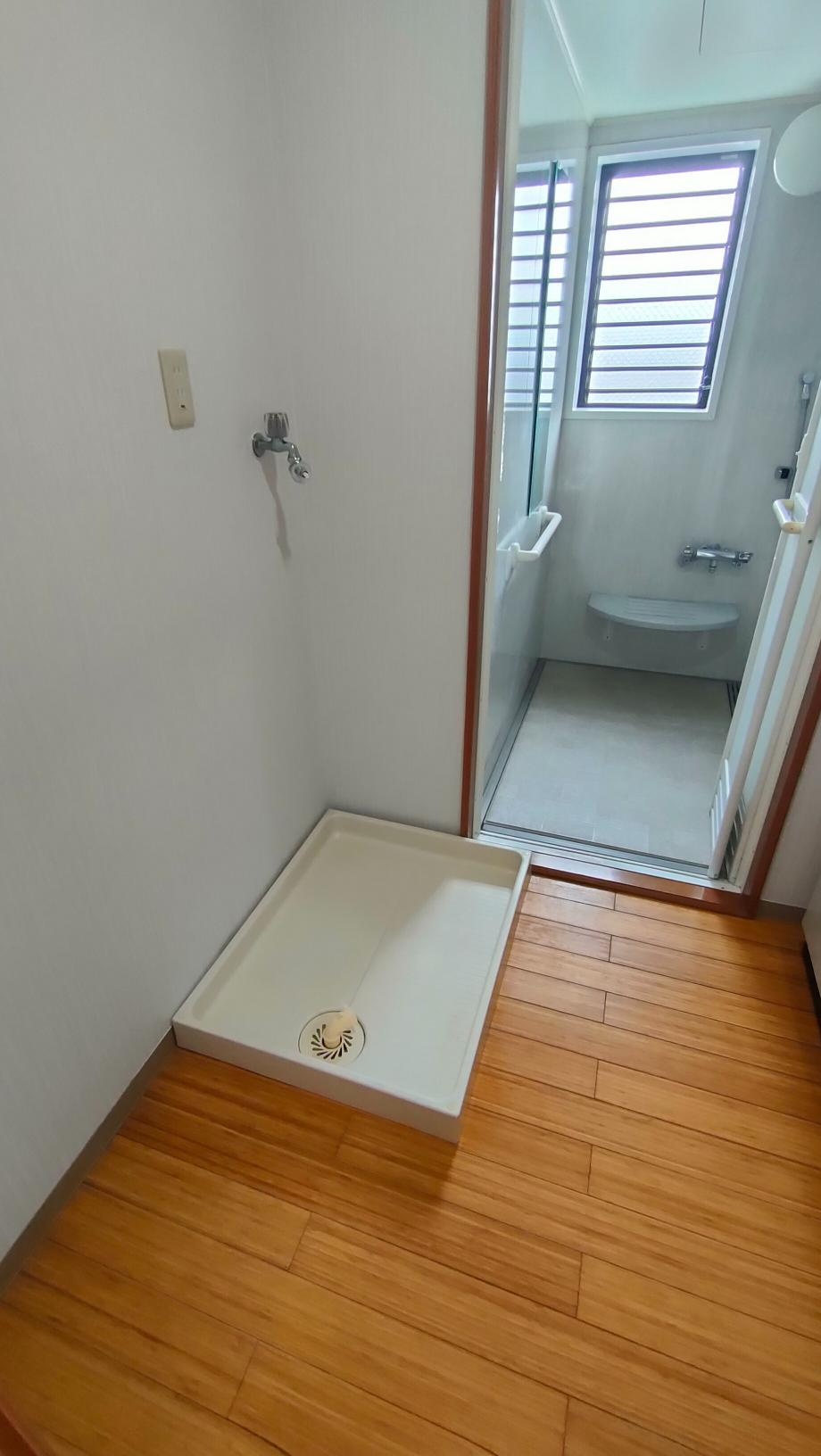 府中市武蔵台１丁目の賃貸マンションの洗面所
