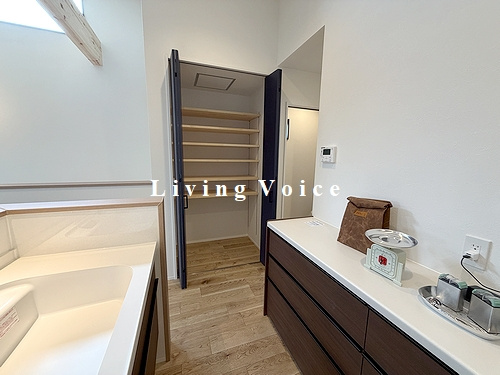 【収納】 | 【仲介手数料０円】相模原市南区磯部　新築一戸建て　ガレージハウス | パントリー　相模原市南区磯部　新築一戸建て