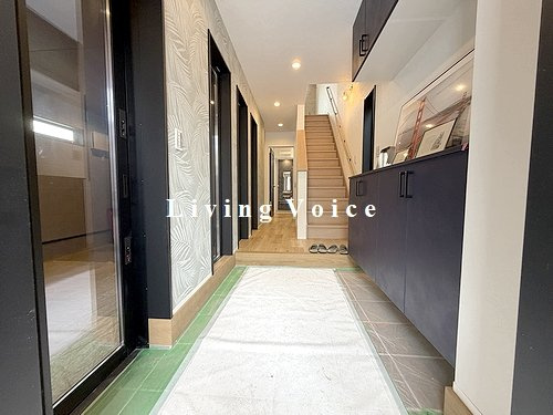 【玄関】 | 【仲介手数料０円】相模原市南区磯部　新築一戸建て　ガレージハウス | 相模原市南区磯部　新築一戸建て