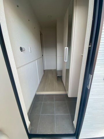 【玄関】 | エパヌィールさくら　Ⅰ | ※同タイプの写真となります。
