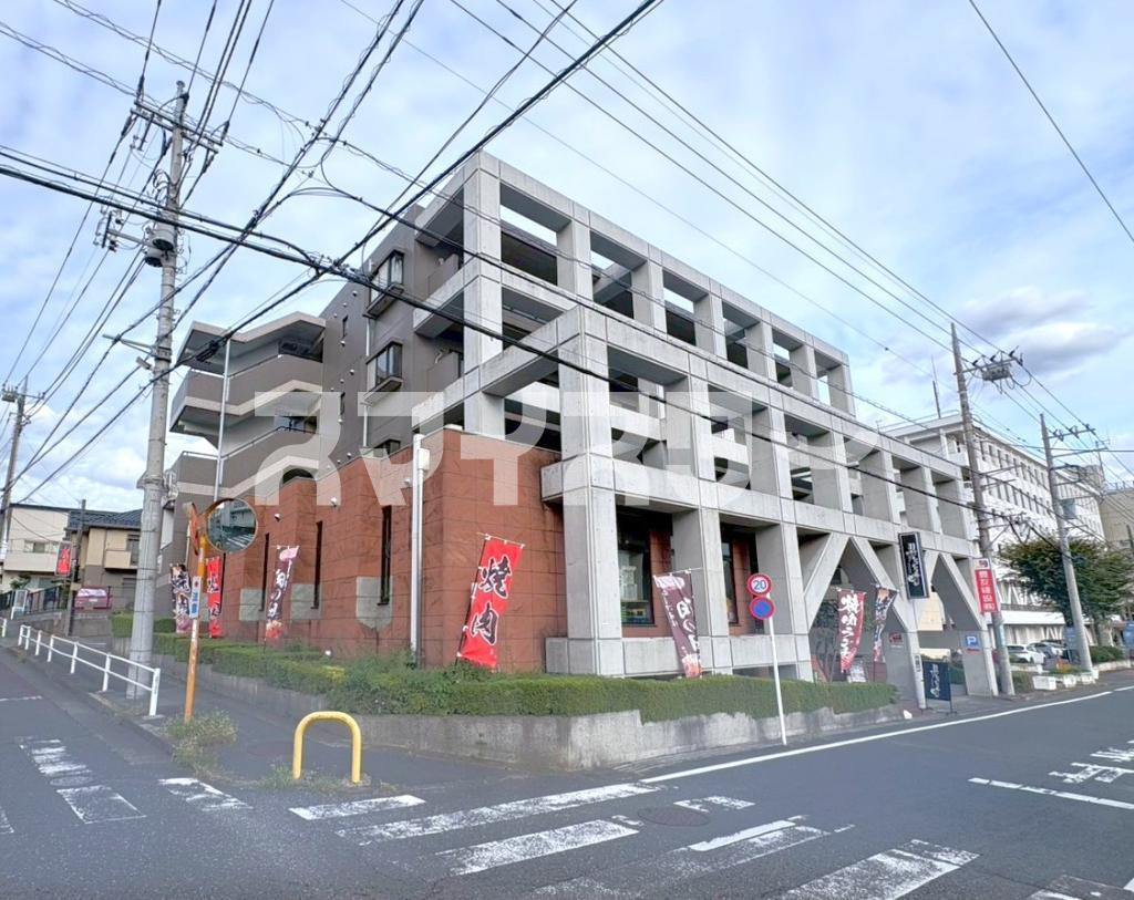 羽村市緑ヶ丘５丁目の賃貸マンションの外観