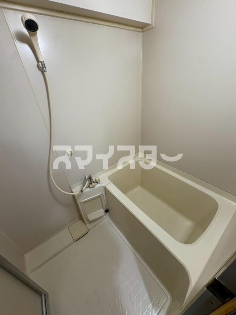 羽村市緑ヶ丘５丁目の賃貸マンションの浴室