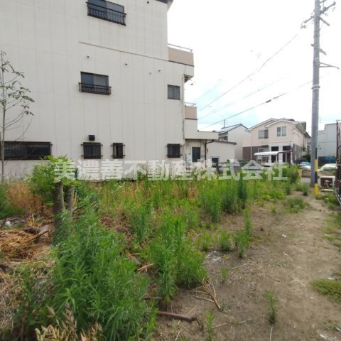 ６５５４２　岐阜市則武中１丁目土地の外観