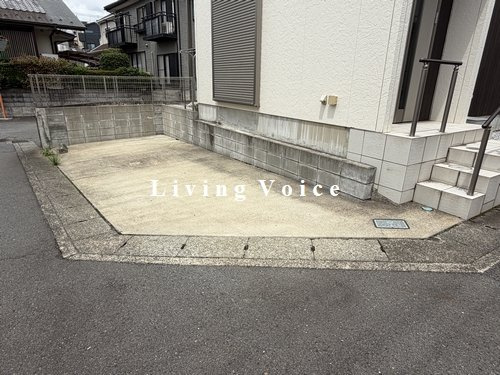 【駐車場】 | 厚木市林4丁目　中古戸建 | 厚木市林4丁目　中古戸建