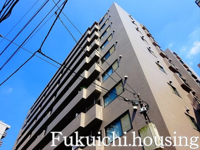 チュリス明大前の外観