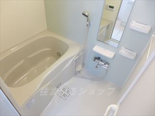 エトワールの浴室|追い焚き・浴室暖房乾燥機あり