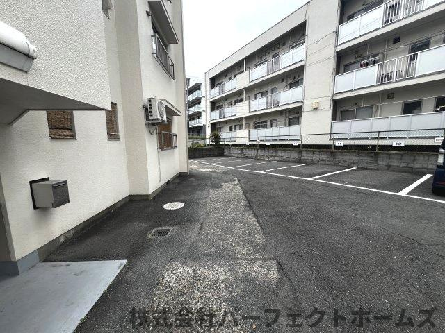 【駐車場】の画像