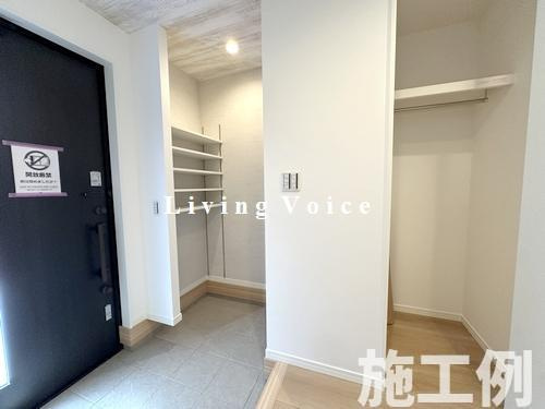【仲介手数料０円】秦野市第3渋沢　新築一戸建ての玄関|秦野市第3渋沢　新築一戸建て