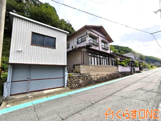 【前面道路含む現地写真】 | 豊かな自然に囲まれた静かな中古戸建／姫路市夢前町前之庄