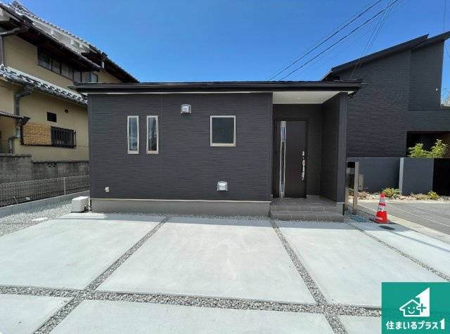 ●北葛城郡広陵町三吉赤部　第9期　新築一戸建ての外観|安心の10年保証！外観を美しく保ち、雨水で汚れを落とします！気になることがありましたら、お気軽にお問い合わせください！