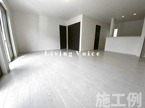 【仲介手数料０円】海老名市国分北7期　新築一戸建ての居間・リビング|海老名市国分北7期　新築一戸建て