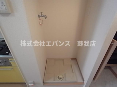  | モナリエ港