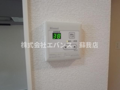  | モナリエ港