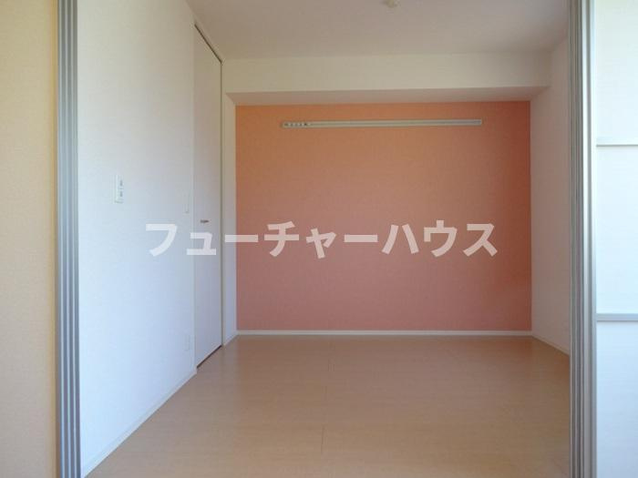 パークドオートム　Ｂの内装