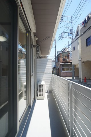 セレスティア京島 のバルコニー