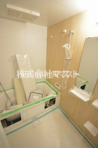 セレニテフラン難波の浴室