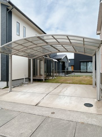 リフォーム済中古戸建　安八郡安八町南今ケ渕　平成21年築の駐車場