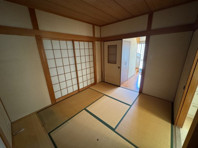 堺市西区鳳中町九丁　中古戸建の和室