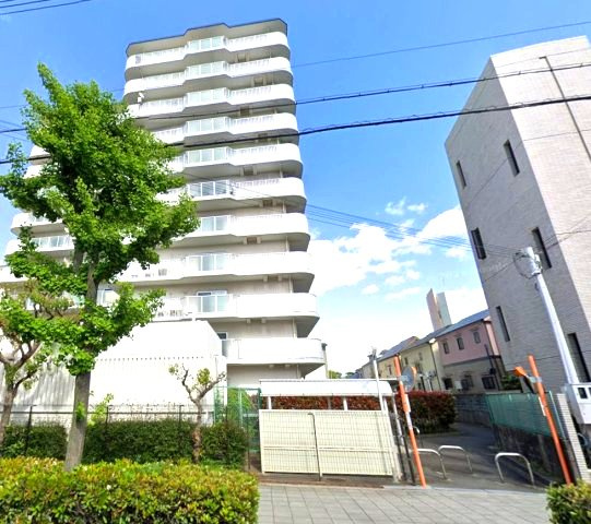 日商岩井香枦園マンション2号棟の駐輪場|散歩や外遊びも、御前浜公園まで徒歩2分