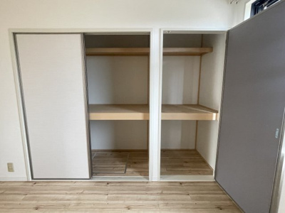 【収納】 | シャレオ上大市　南棟 | こまごまとしたものを収納できそうですね