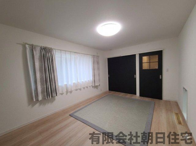 【洋室】 | 東出雲町揖屋中古戸建 | 1F寝室です