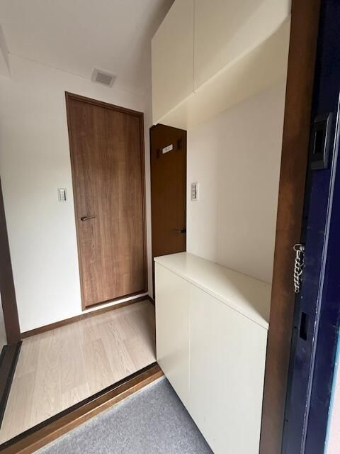 横浜市戸塚区名瀬町の賃貸マンションの収納