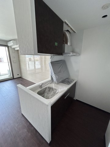 プレジオ塚本ASIANのキッチン