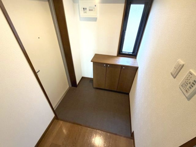 【玄関】 | ドゥースモトヤマ