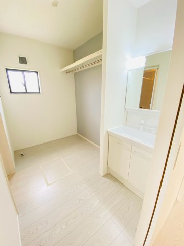 よかタウン／南区城南町碇4期／４号棟のランドリースペース