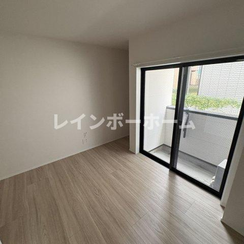 草加市瀬崎２丁目のアパート