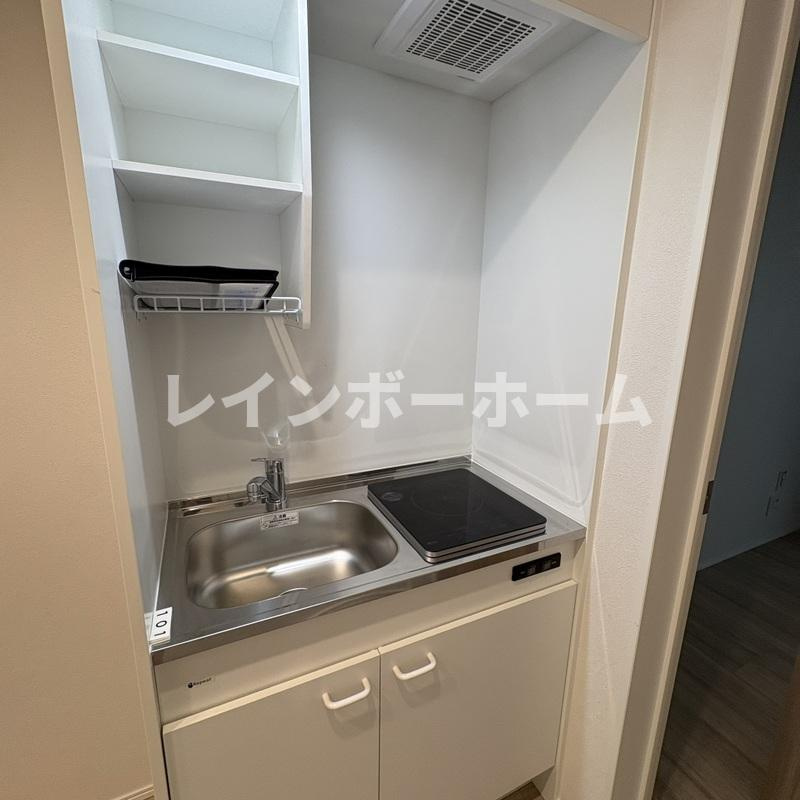 草加市瀬崎２丁目のアパートのキッチン