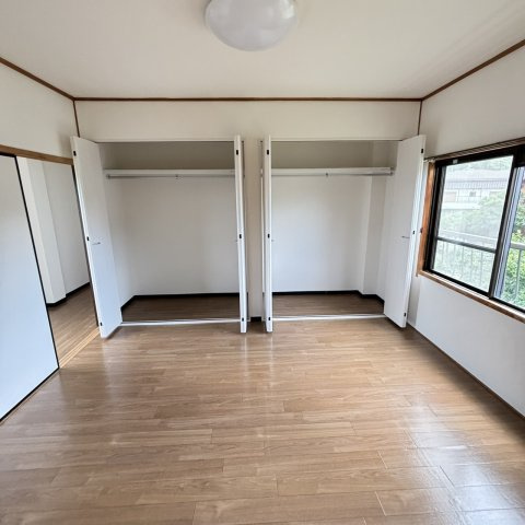 私市ロイヤルマンションの収納