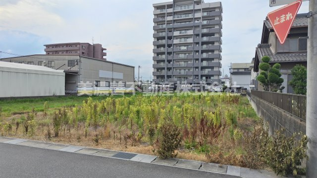 ６３９３５　岐阜市茜部菱野4丁目土地の外観