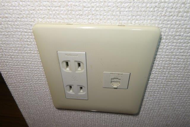 ウイステリアコート田ノ上Ⅱの設備|電話モジュラー
