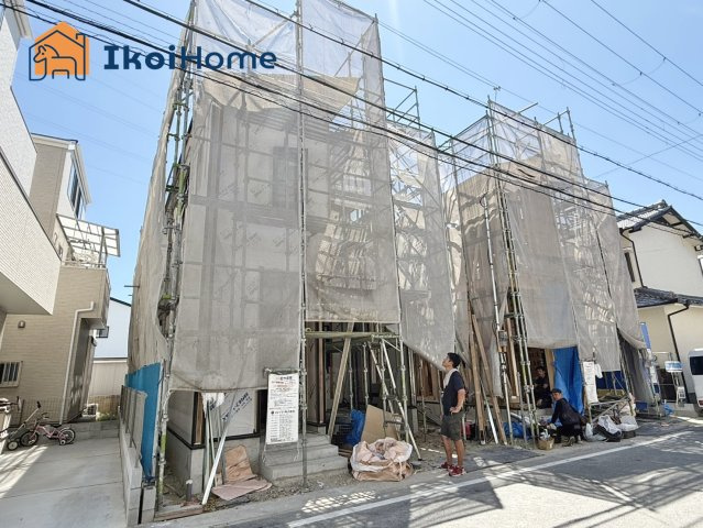 明石市大道町1丁目　1期　全2棟　1号棟　新築戸建の前面道路含む現地写真|●資料・カタログのご請求無料●前面道路は西側4ｍになります。交通量少なく安心の住環境です。