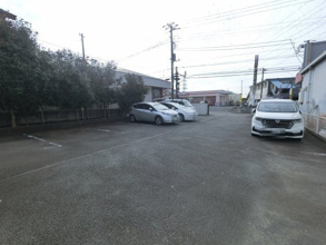 【駐車場】