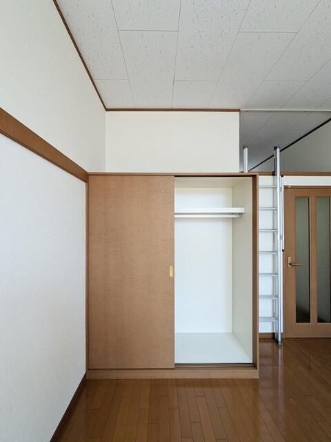 メインシティガーデン　壱番館の収納