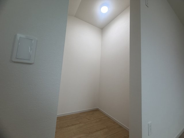神戸市西区春日台２丁目新築戸建の収納