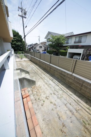 メゾン・ド・ヴェールの庭
