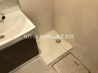 福知山市字前田のアパートの洗面所|便利な室内洗濯機置場も付いています＊