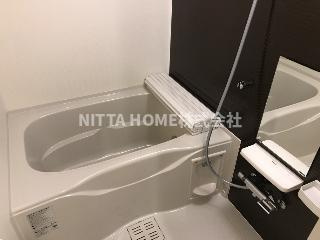 福知山市字前田のアパートの浴室|キレイなバスルームで疲れもなくなりますね◎