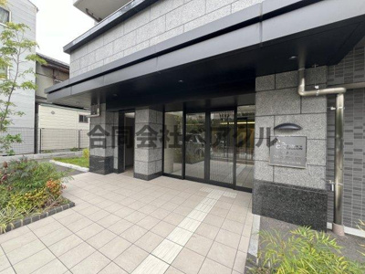 【エントランス】 | プレサンス THE KYOTO 吉祥院 | 建物の内部です